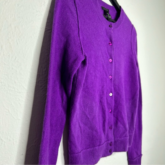 Bright Purple Only Mine Two-Ply Cashmere Button Down Sweater 100% cashmere - Picture 3 of 9